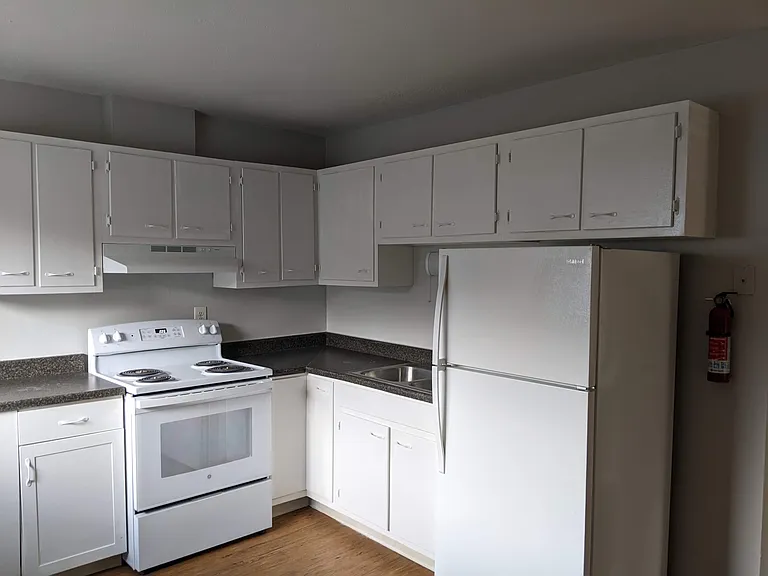 1615 Nottingham Ave #104 — Photo 2