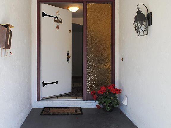 2nd image of 364 Alric Ct