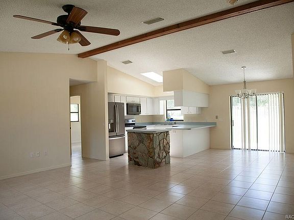 4th image of 5582 W Woodside Dr