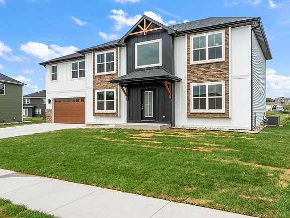 5th image of 4392 W 78th Ave