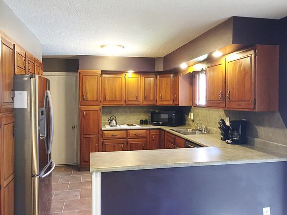 4th image of 205 William St