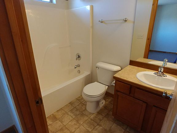 4th image of 4809 Glenwood Dr APT 3