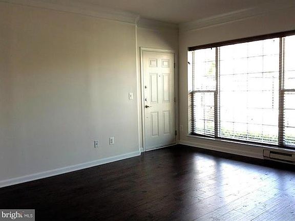 2nd image of 15332 Kensington Park Dr #109
