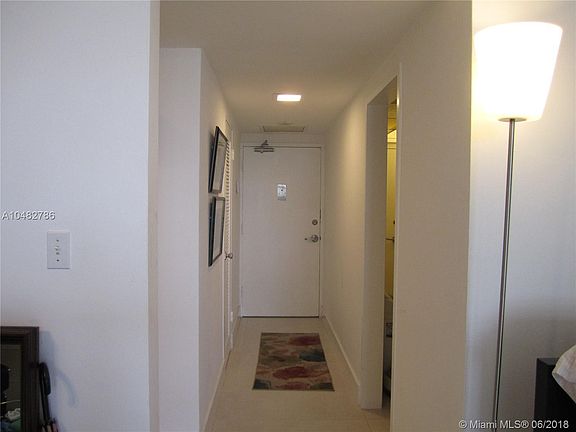 2nd image of 1000 West Ave APT 322