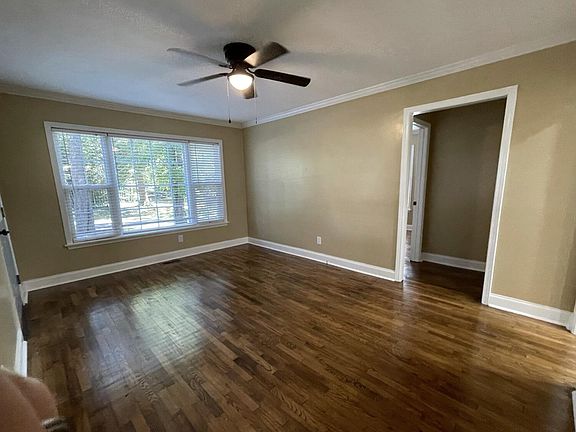 5th image of 307 Barnes Ave