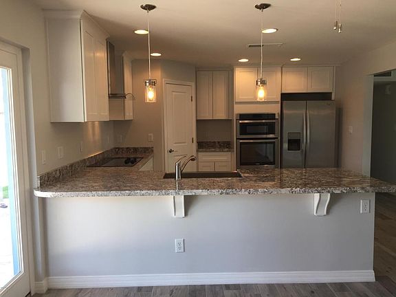 4th image of 8114 E Palm Ln