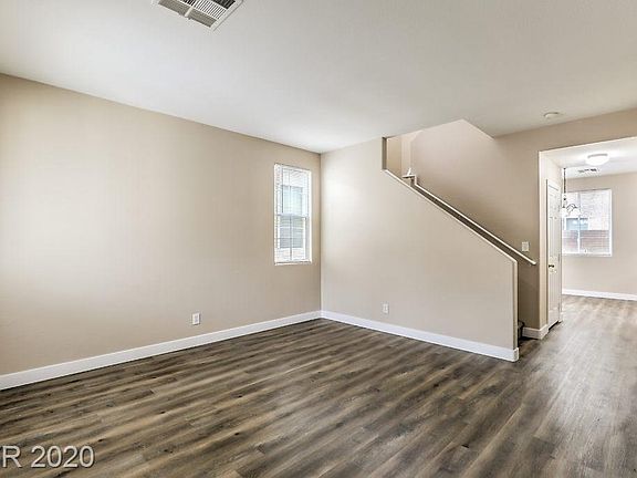 5th image of 7674 Hampton Cove Ln