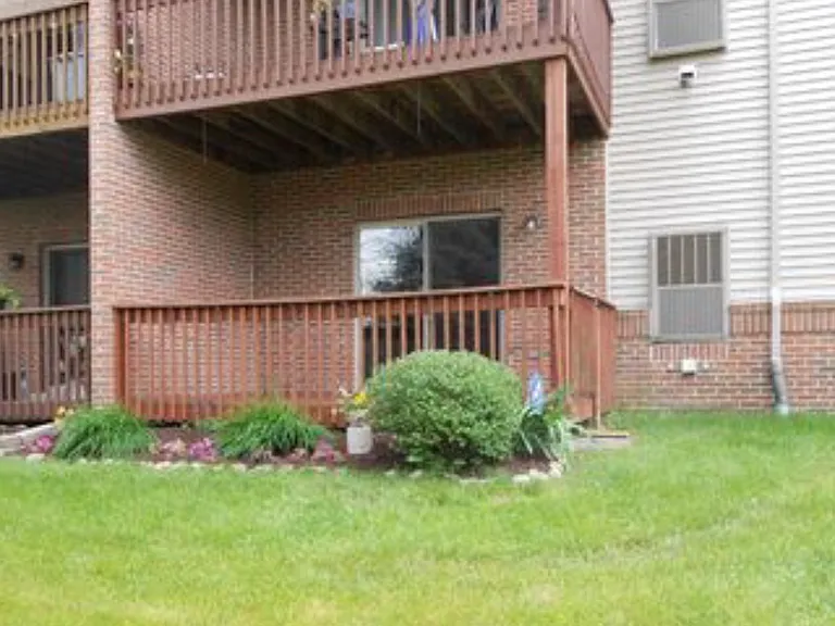 2614 Stadium View Dr #2 — Photo 2