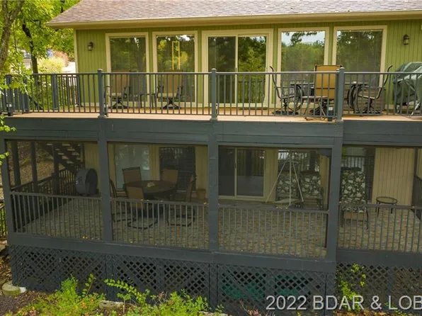 1102 Ridge Cir, Sunrise Beach, MO 65079