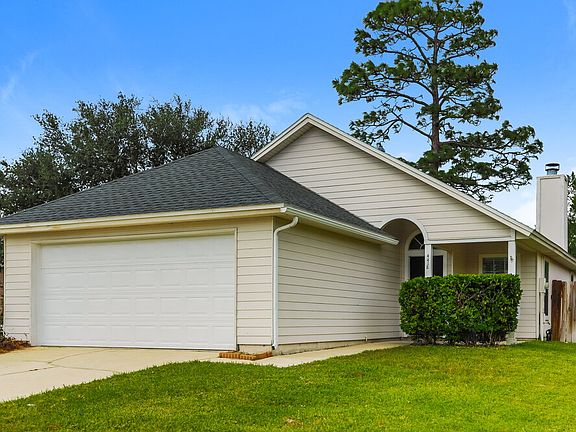 3rd image of 4418 Hanging Moss Dr