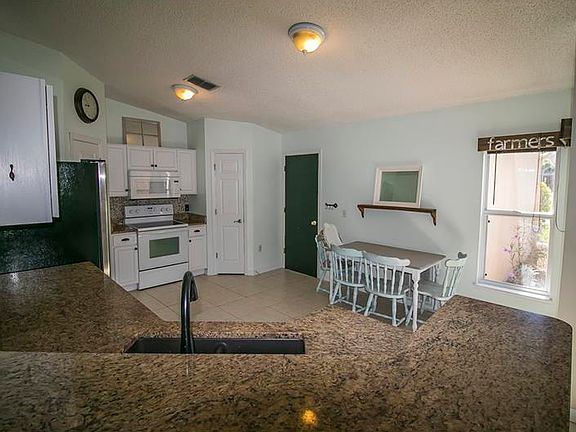 3rd image of 244 Pleasant Gardens Dr