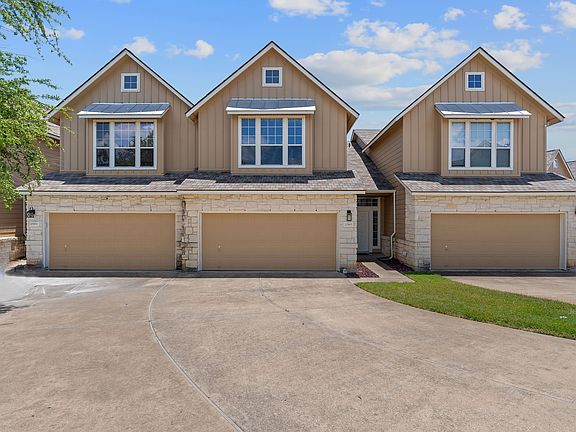 3rd image of 20905 Waterside Dr
