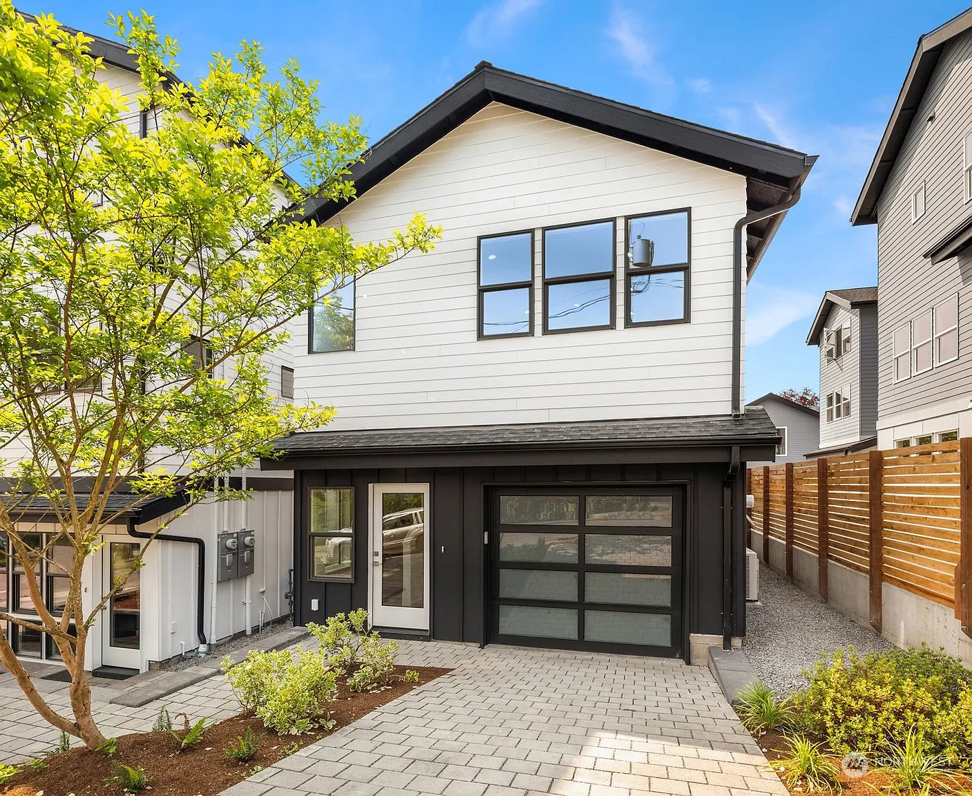 5545 S Morgan Street photo 1