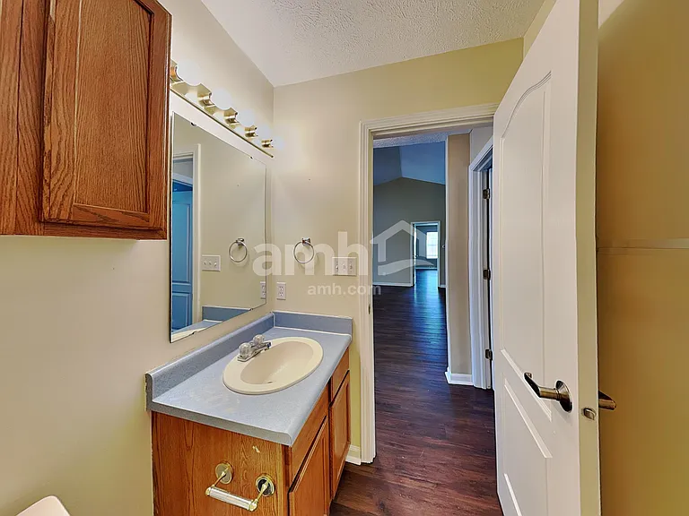 138 Bumblebee Ct — Photo 13