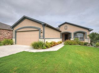 105 Landmark Inn Ct, Georgetown, TX 78633