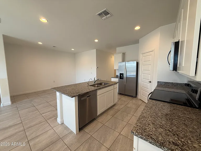 1874 W Starfire Ave — Photo 13
