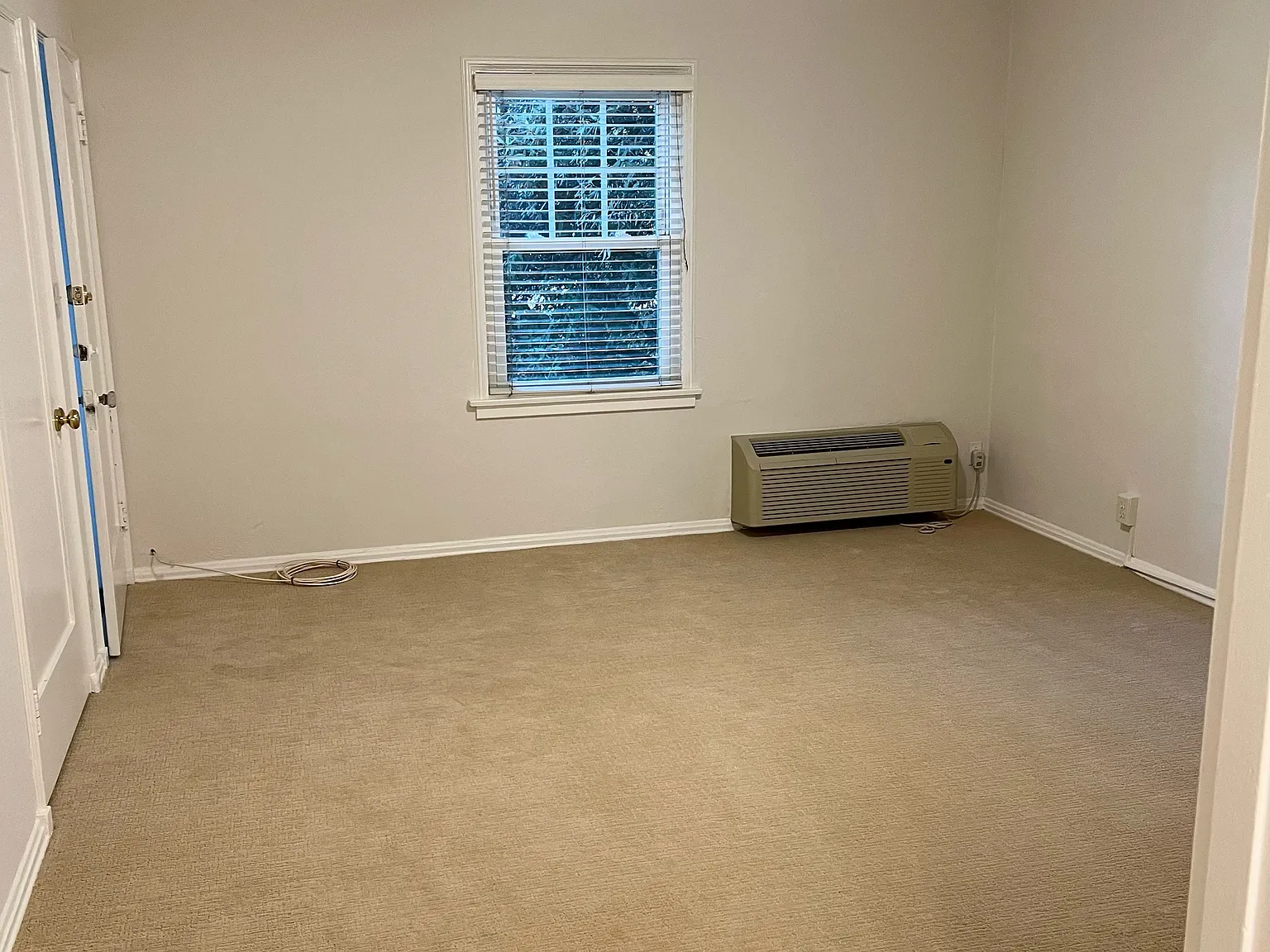 Studio, $1,685 — Photo 2