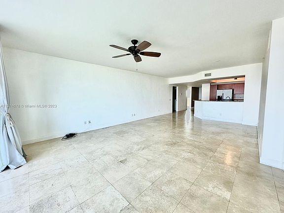 3rd image of 14951 Royal Oaks Ln APT 1502