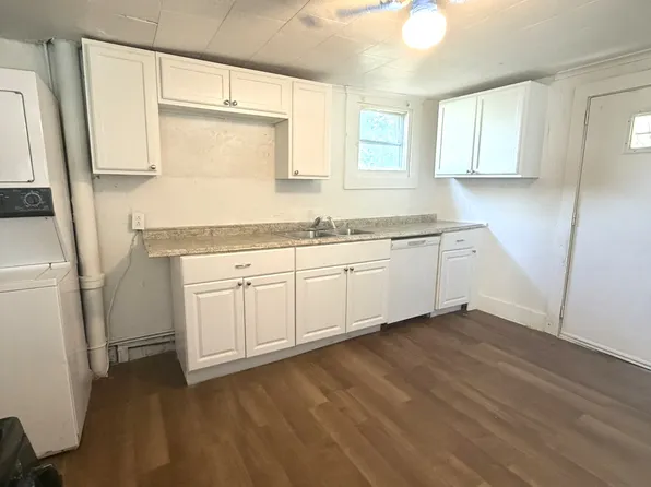 611 Deacon St, Scranton, PA 18509