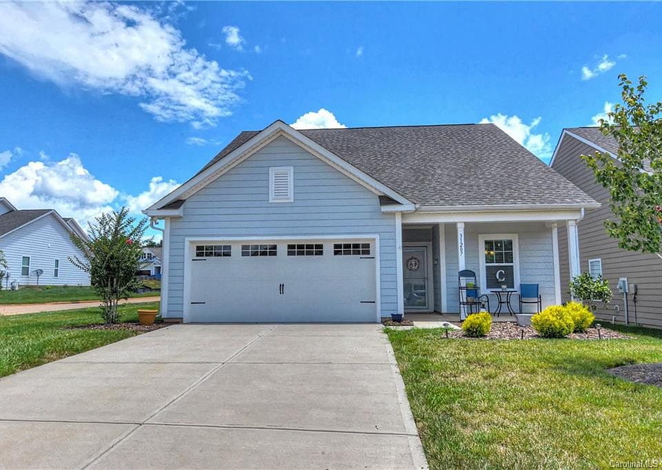 1st image of 31207 Cove View Ct