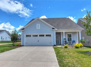 31207 Cove View Ct, Lancaster, SC 29720