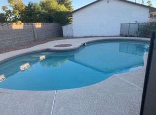 6860 Tara Ave, Las Vegas, NV 89146