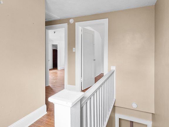 5th image of 2144 N Webster St