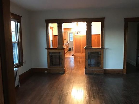 2nd image of 130 Highland Ave #2