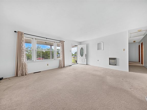 5th image of 260 Heltsley Rd