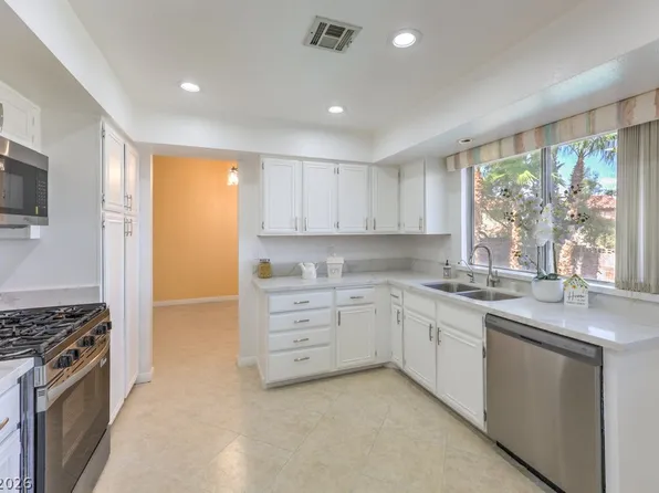 1529 Padova Dr, Las Vegas, NV 89117