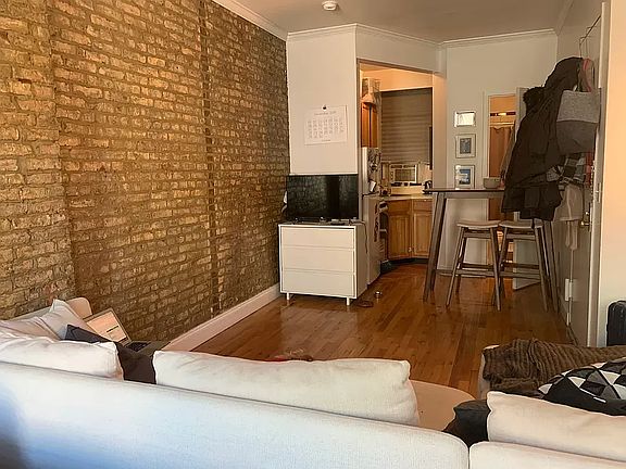 5th image of 118 E 102nd St APT 3A