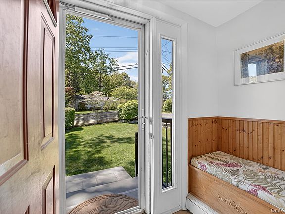 5th image of 46 Cardoza Avenue