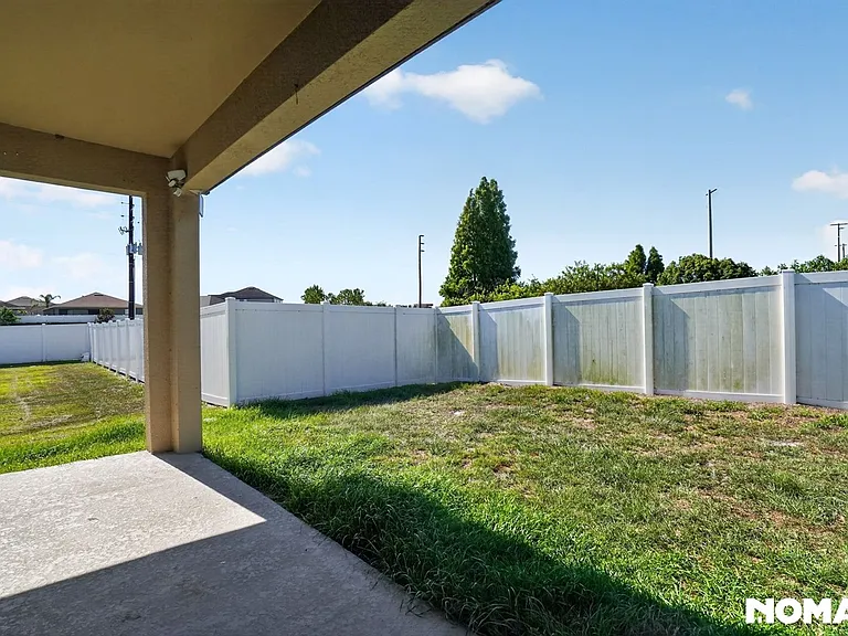 2389 Harris Hawk Ave — Photo 21