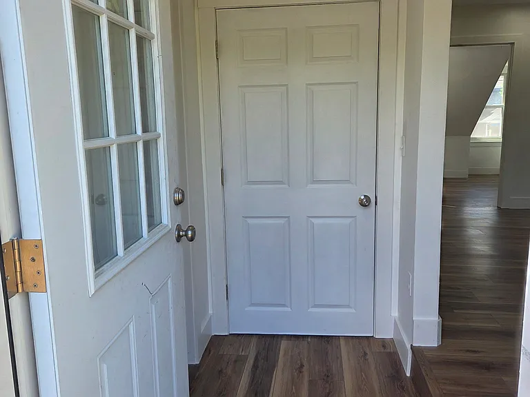 44 W Main St #A — Photo 12