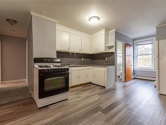 2nd image of 38-42 Homestead Ave