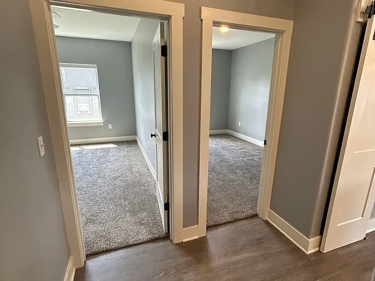 3042 Shanes Way — Photo 7