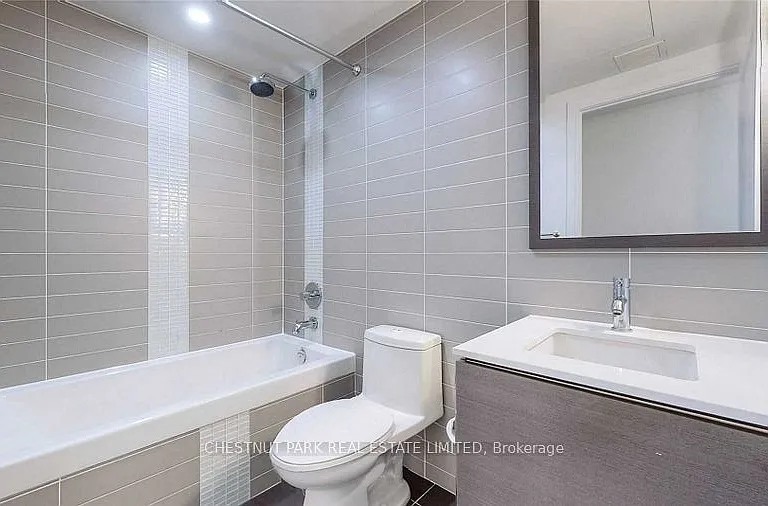 55 Front St E #513 — Photo 15