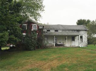 8441 Mapleton St SE, East Canton, OH 44730