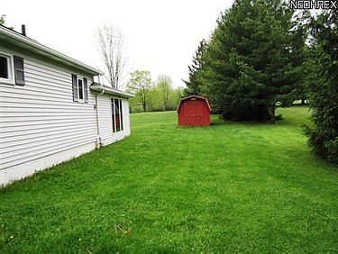 3rd image of 3530 Hawthorne Dr