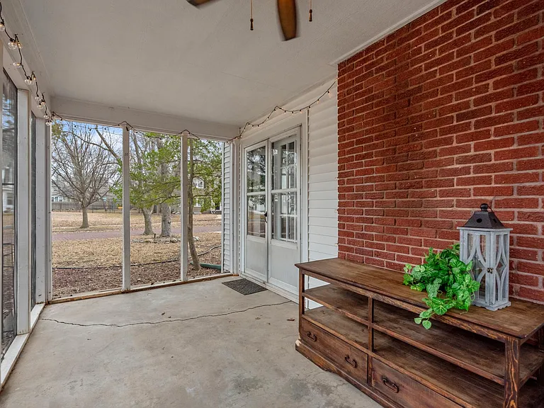 425 N Bluff Ave — Photo 44
