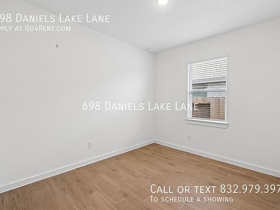 5th image of 698 Daniels Lake Ln