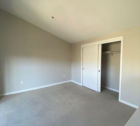5th image of 660 King St #335