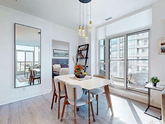 4th image of 1486 Bathurst St #907