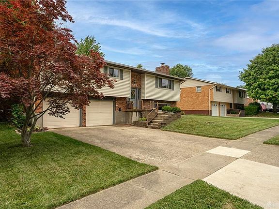 4th image of 805 Victoria Dr