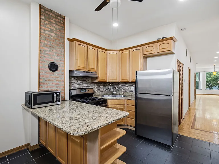4943 S Washington Park Ct #2 — Photo 11