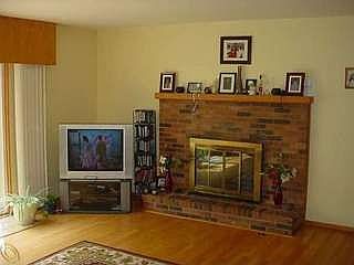 2nd image of 6098 Atkins Rd