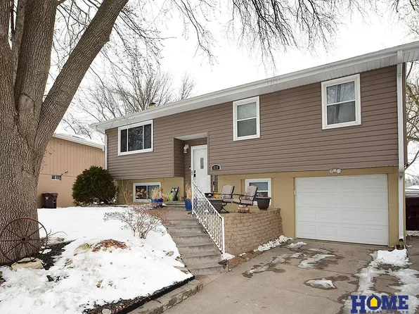 616 Wulf Dr, Eagle, NE 68347