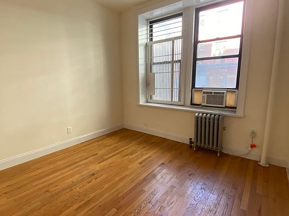 4th image of 264 W 19th St APT 5