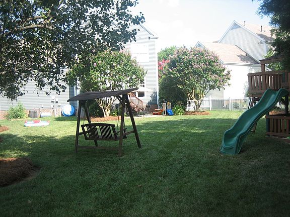 2nd image of 7506 Swinford Pl
