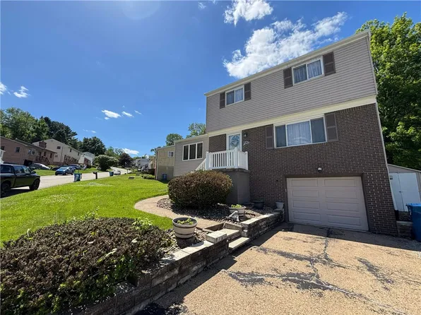 537 Invicta Dr, Pittsburgh, PA 15235